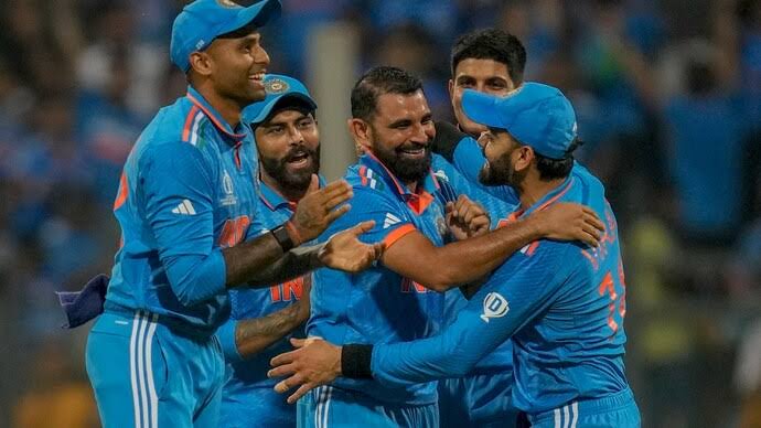 India vs Sri Lanka live World Cup 2023 : India beats Sri Lanka to qualify for semifinal, Shami shines
